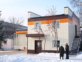  Административные здания г.Новосибирск - Панель с имитацией зазора 254мм ГОФРО